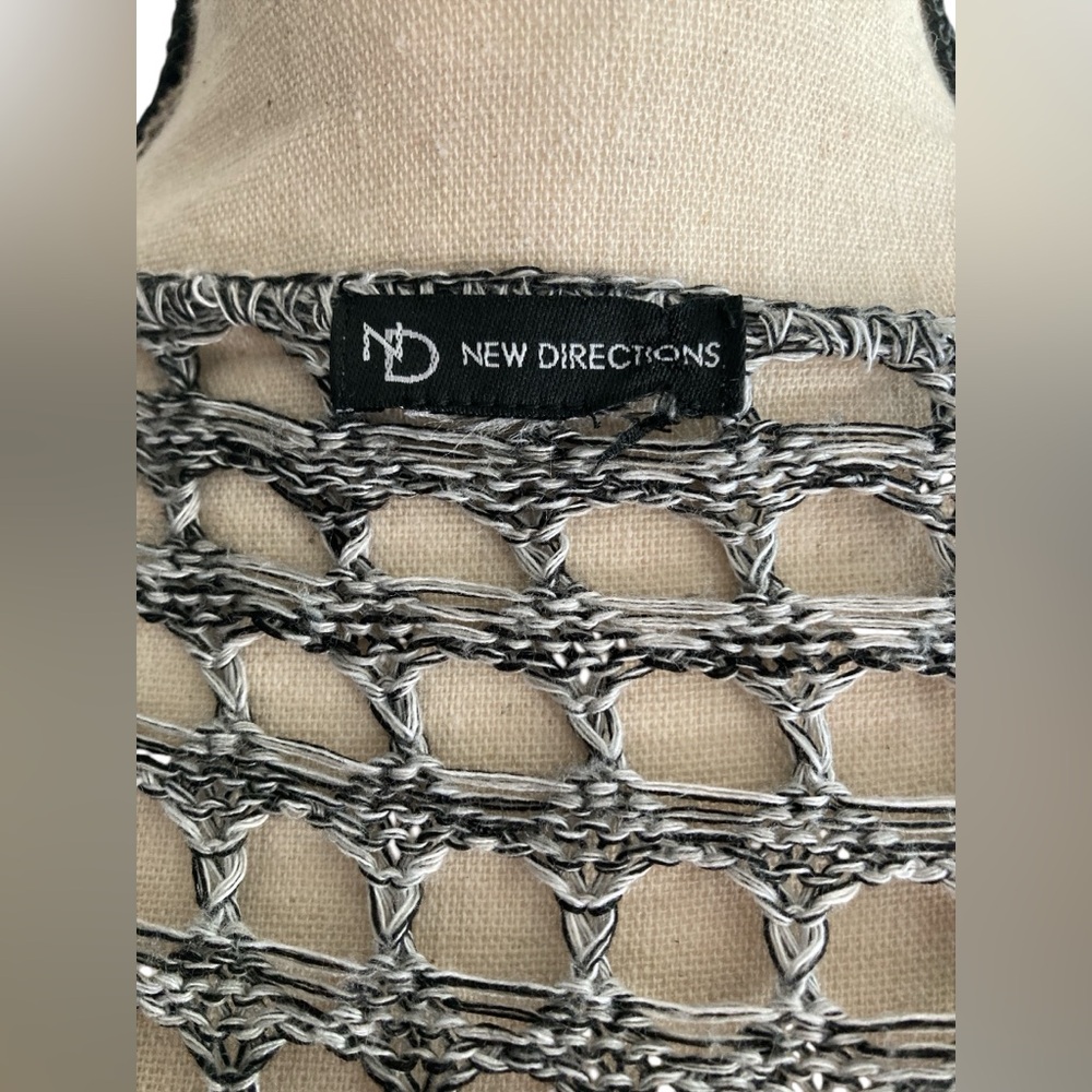 New Directions Gray Crochet Swim Coverup - Picture 5 of 6